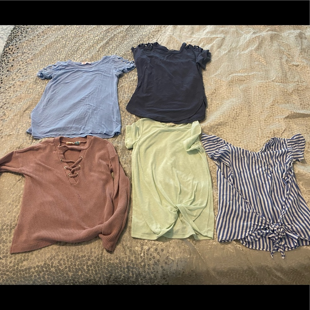 Girls boutique clothes.